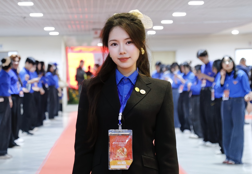 Tường Vy được lựa chọn là Đại biểu Khối Trí thức Việt Nam tại Lễ diễu binh, diễu hành kỷ niệm 80 năm Cách mạng tháng Tám và Quốc khánh 2/9