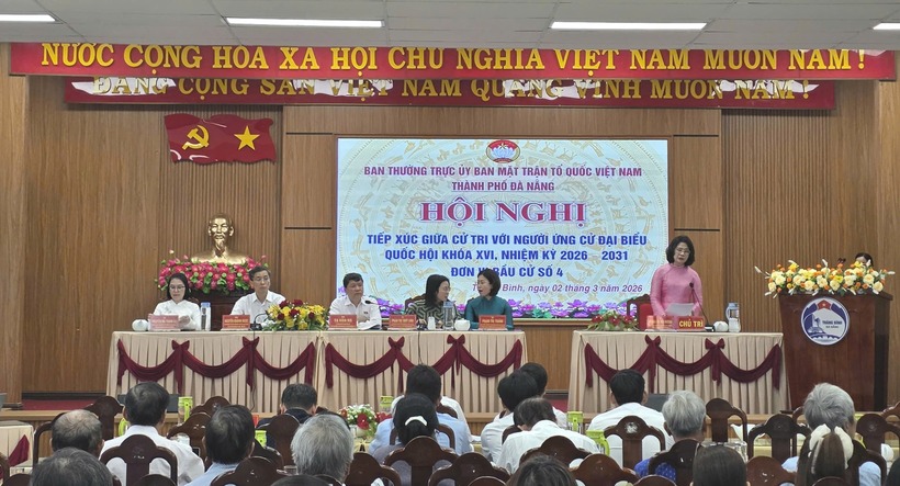 Năm ứng cử viên đơn vị bầu cử số 4 đã có buổi báo cáo chương trình hành động trước đông đảo cử tri các xã: Thăng Bình, Thăng An, Thăng Điền và Thăng Trường