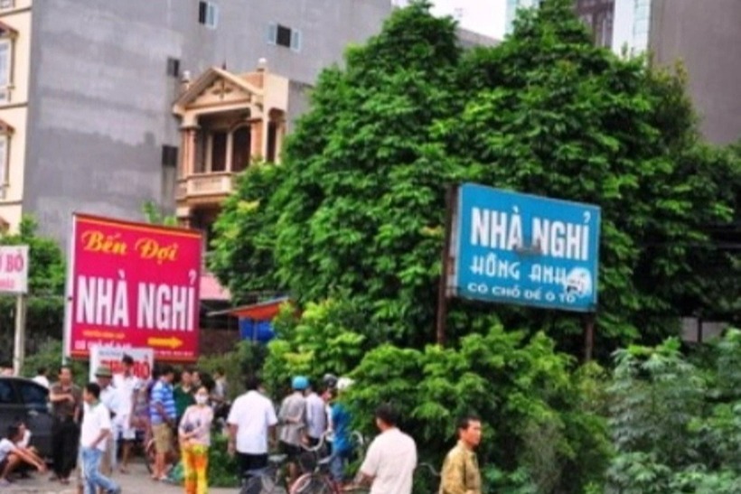 Nhà nghỉ Hồng Anh thời điểm xảy ra vụ việc. (Ảnh: Dân trí)