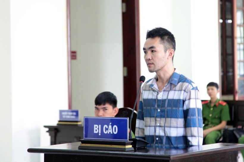 Bị cáo Nguyễn Trường Duy tại phiên tòa sơ thẩm. (Ảnh: Tuổi trẻ)