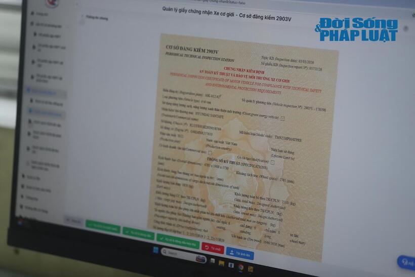 Các cơ sở đăng kiểm trên toàn quốc triển khai cấp giấy chứng nhận kiểm định điện tử cho các phương tiện được đánh giá đạt đăng kiểm