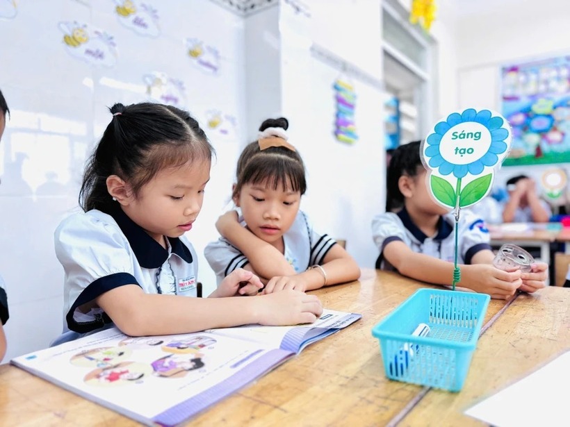 Năm nay, việc bố trí chỗ học lớp 1, lớp 6 ở TP.HCM được thực hiện dựa trên căn cứ là nơi ở hiện tại của học sinh.