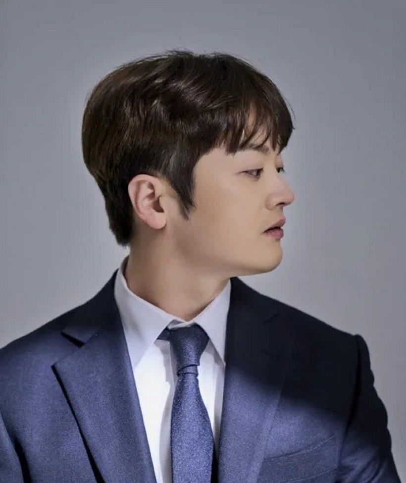 CEO Kim Young Han của Double X Entertainment qua đời.