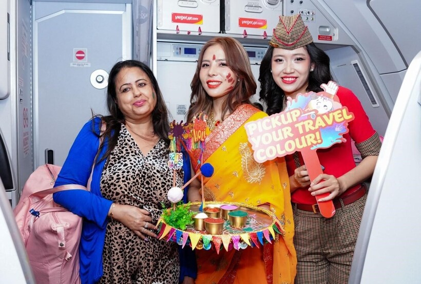 Không khí lễ hội sắc màu Holi ngập tràn các chuyến bay quốc tế của Vietjet - 3