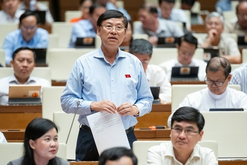 Ông Nguyễn Hữu Chính có 2 nhiệm kỳ là Đại biểu Quốc hội đoàn Tp.Hà Nội (Ảnh: Media Quốc hội).