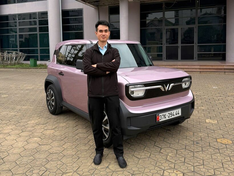 Chủ xe Hoàng Minh cho rằng VinFast VF 3 đáp ứng tốt nhu cầu của người sinh sống ở đô thị.