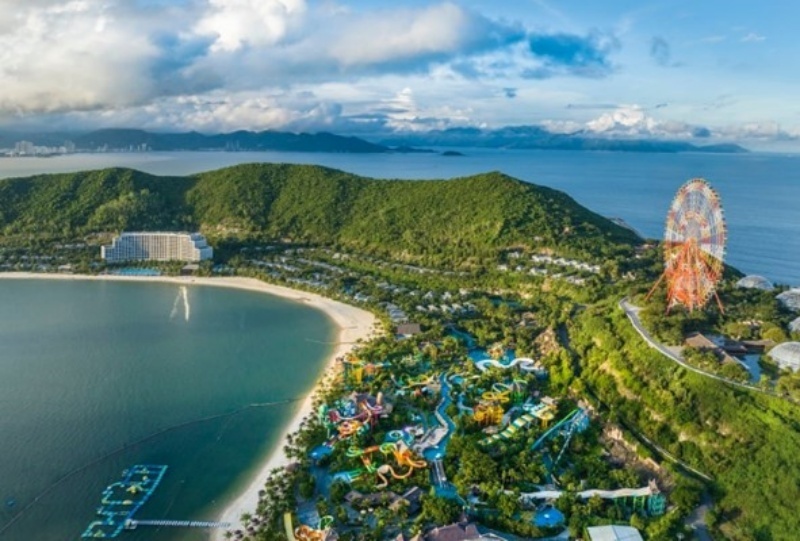 Toàn cảnh đảo Hòn Tre - điểm đến nghỉ dưỡng và vui chơi giải trí hàng đầu tại vịnh Nha Trang