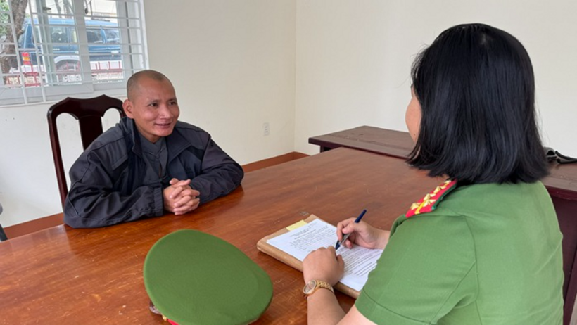 Cơ quan điều tra bắt tạm giam đối tượng Nguyễn Đình Khánh. Ảnh: NLĐ