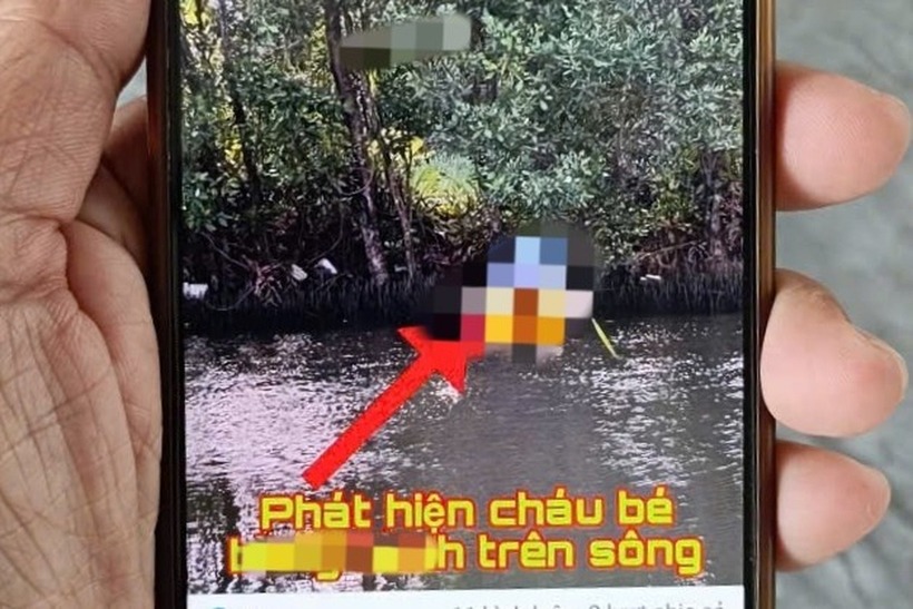 Thông tin và hình ảnh trên mạng xã hội về việc phát hiện trẻ sơ sinh nổi trên sông. (Ảnh: Dân trí)