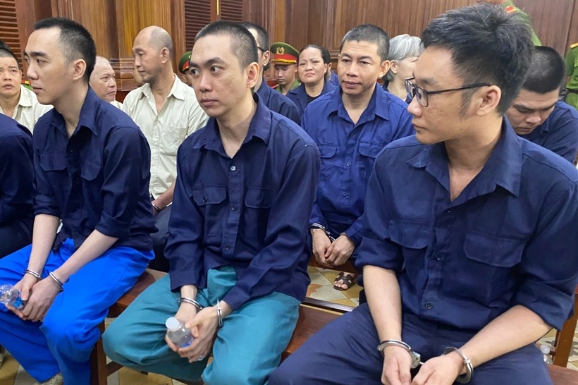 Các bị cáo tại tòa. (Ảnh: Dân trí)