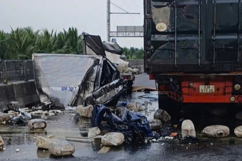 Hiện trường vụ tai nạn. Ảnh: Báo Dân trí.