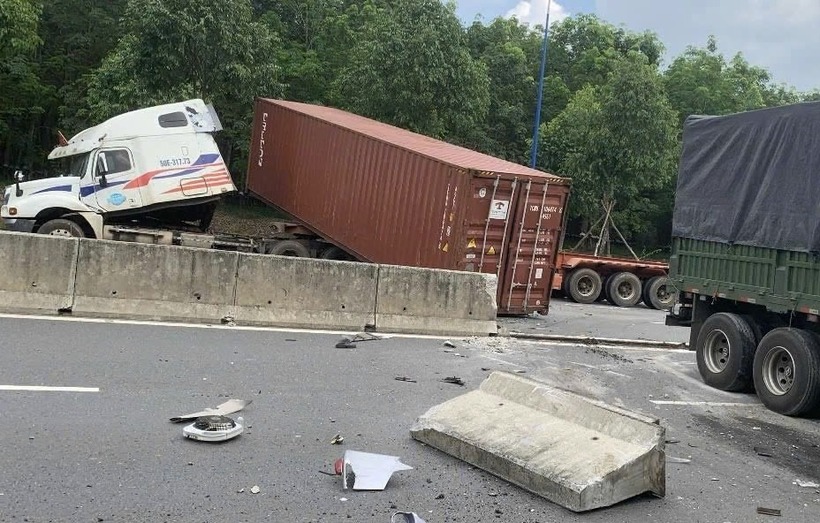 Hiện trường vụ tai nạn. Ảnh: Báo Tiền phong.