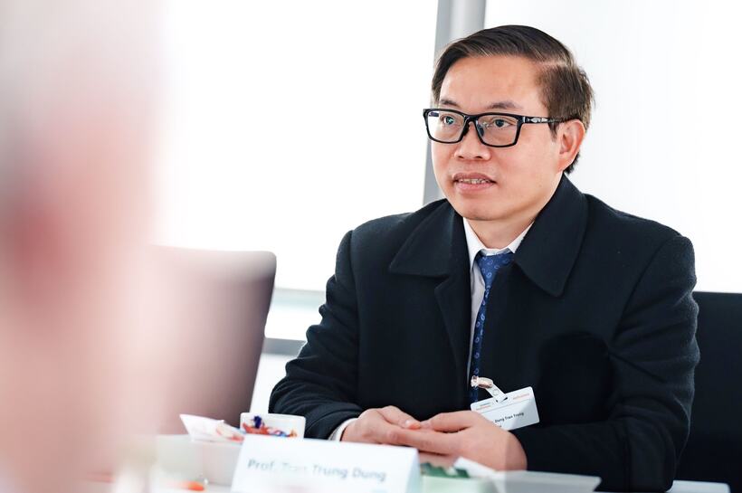 GS.TS.BS Trần Trung Dũng - Tổng Giám đốc Hệ thống Y tế Vinmec - phát biểu tại sự kiện.