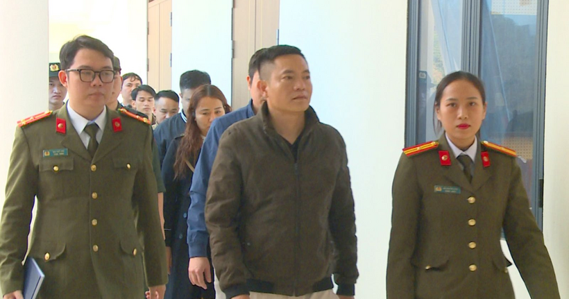 Hoàng Văn Toàn cùng nhiều đồng phạm bị bắt giữ. (Ảnh: Công an Thanh Hóa)