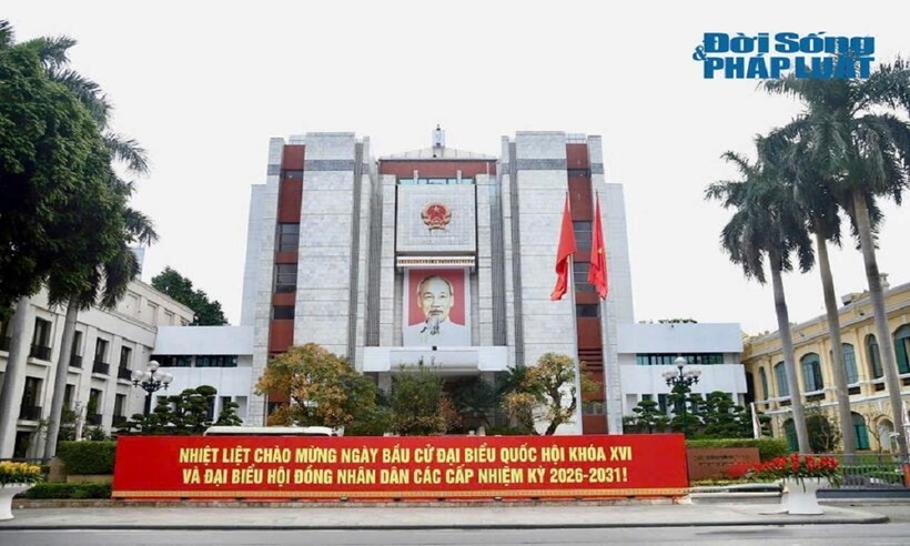 Hà Nội rực rỡ cờ hoa chào mừng ngày hội toàn dân - 4