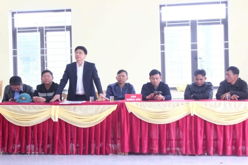 Đồng chí Phạm Văn Nhiệm Bí thư Đảng ủy Chủ tịch HĐND phát biểu chỉ đạo.