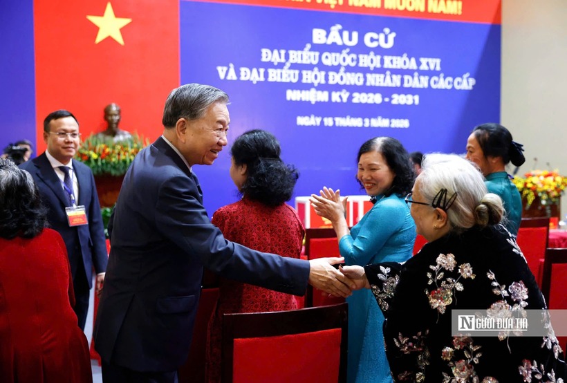 Tổng Bí thư Tô Lâm bỏ phiếu bầu cử tại Hà Nội - 4