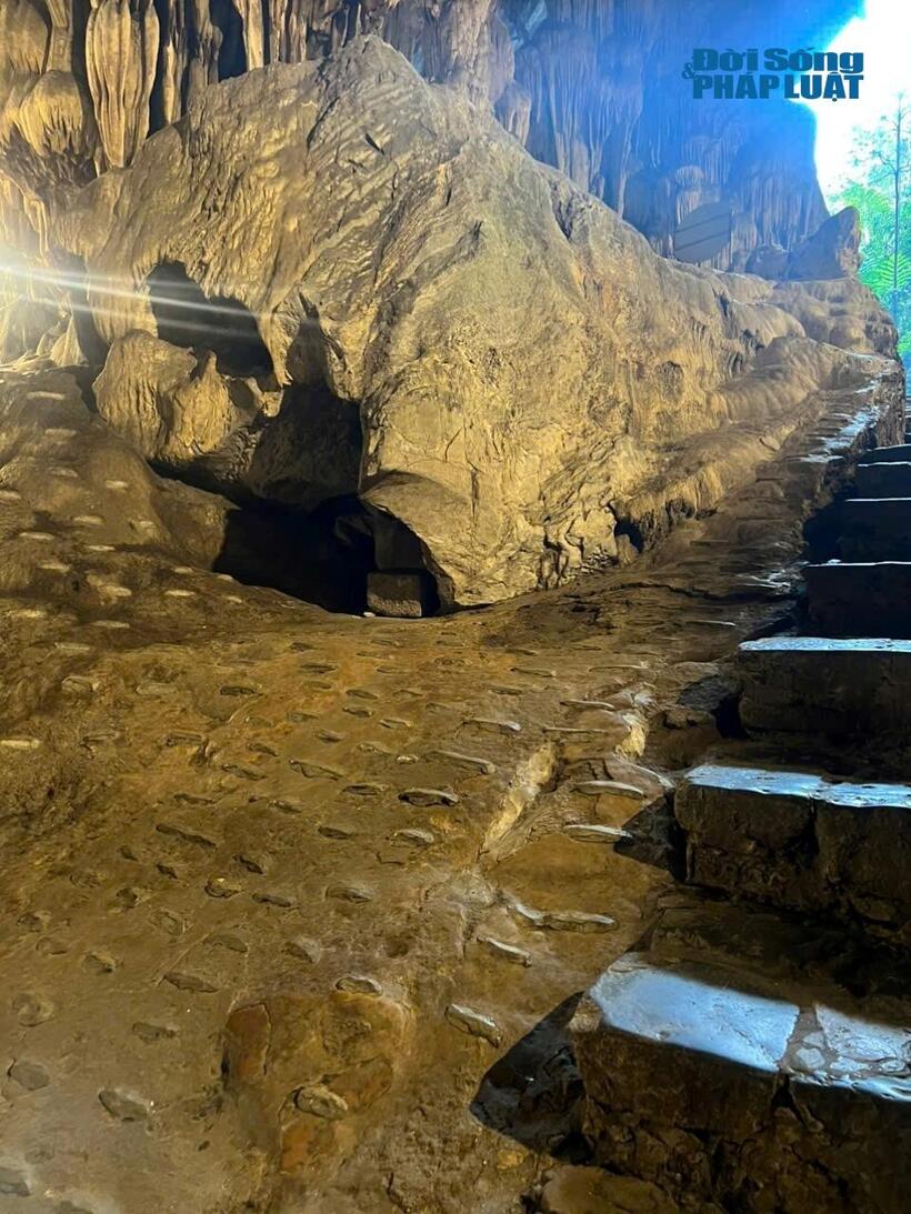 Bên trong Động Hương Tích có gì khiến hàng triệu người tìm về mỗi năm? - 8