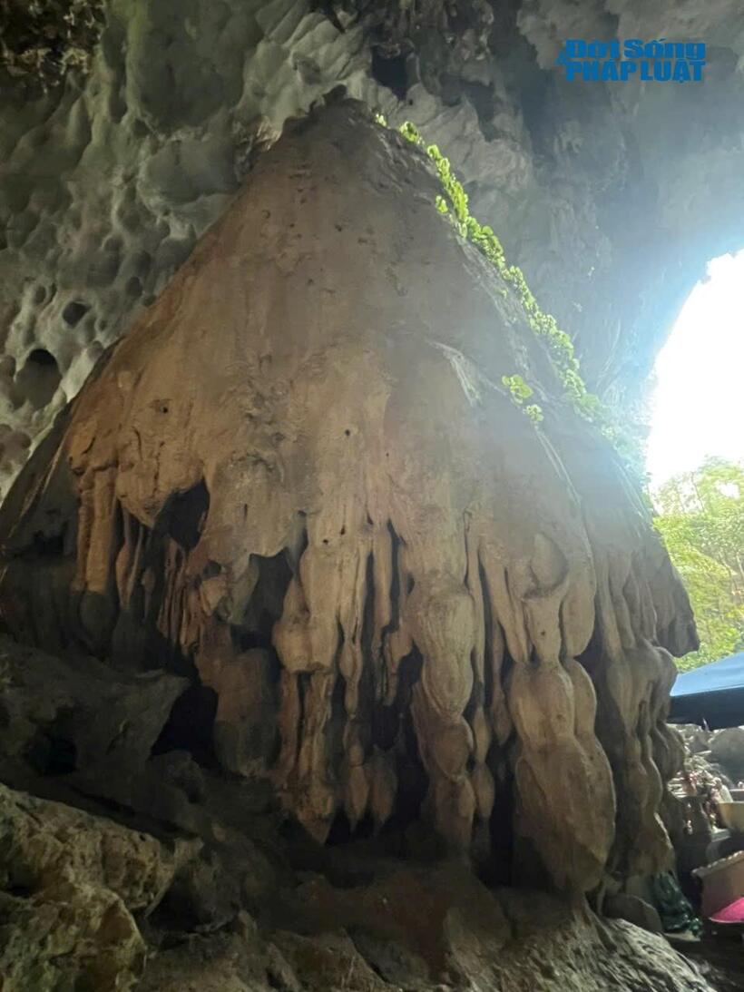 Bên trong Động Hương Tích có gì khiến hàng triệu người tìm về mỗi năm? - 10