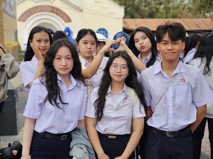 Siệc nắm bắt xu hướng khoa học công nghệ là điều kiện tiên quyết trong thời đại mới. Ảnh minh họa