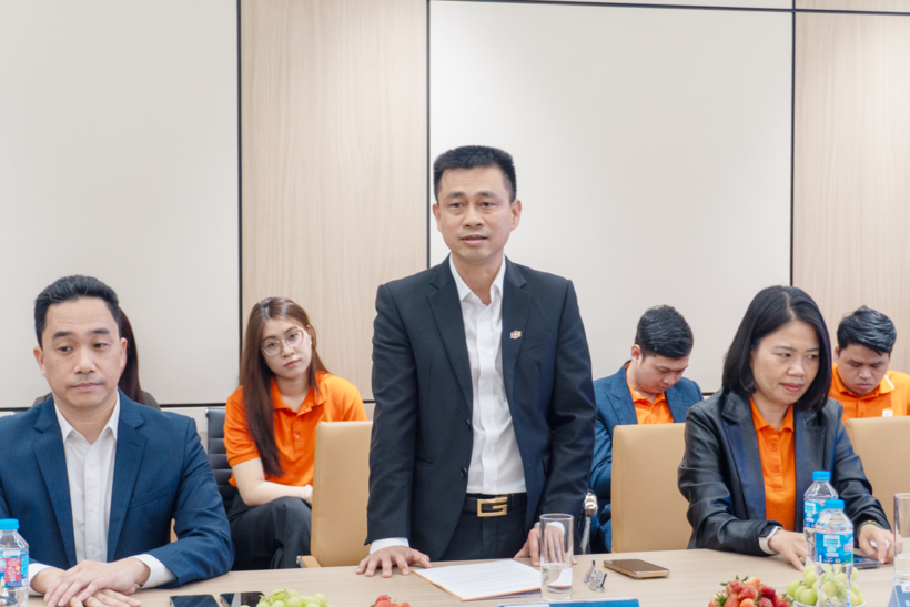 Ông Đinh Tiên Hoàng, Tập đoàn FPT bày tỏ cam kết song hành cùng Genfarma trong hành trình xây dựng nền tảng quản trị số