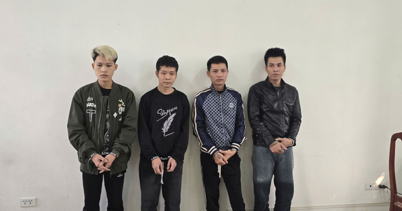 Nhóm đối tượng tại cơ quan công an. (Ảnh: Công an Bắc Ninh)