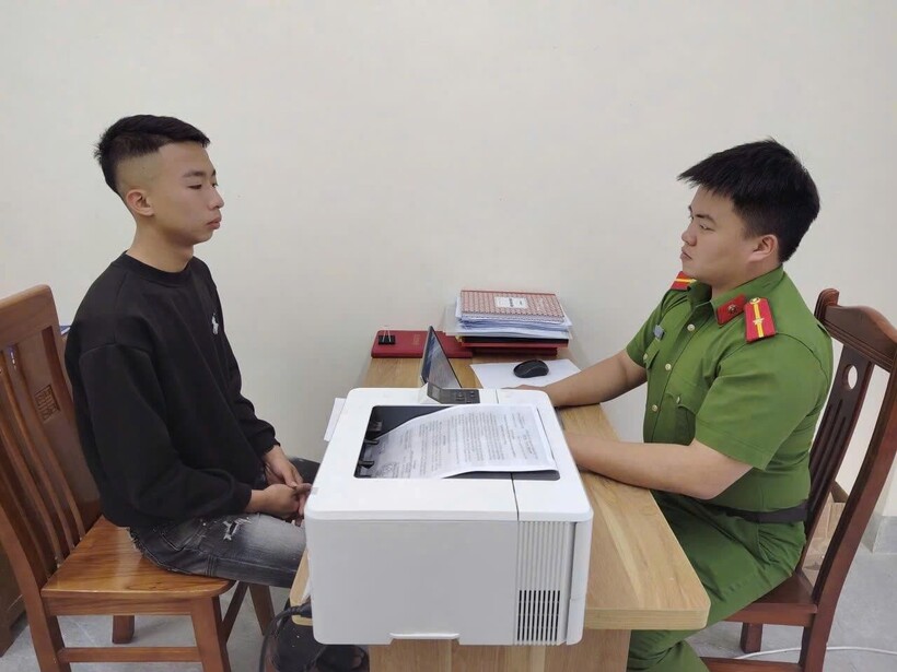 Cơ quan Công an làm việc với đối tượng Hoàng Văn Trường. Ảnh: Công an tỉnh Hưng Yên.