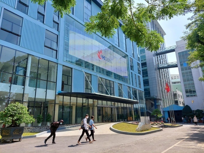 Trường Đại học Công nghiệp TP.HCM.