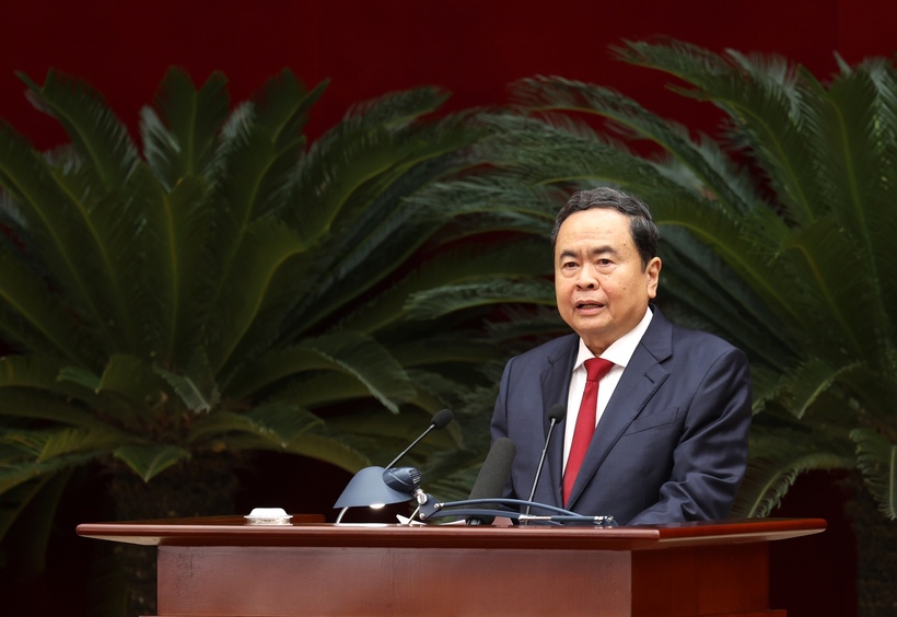 Đồng chí Trần Thanh Mẫn, Ủy viên Bộ Chính trị, Chủ tịch Quốc hội điều hành phiên khai mạc - Ảnh VGP/Đức Tuân