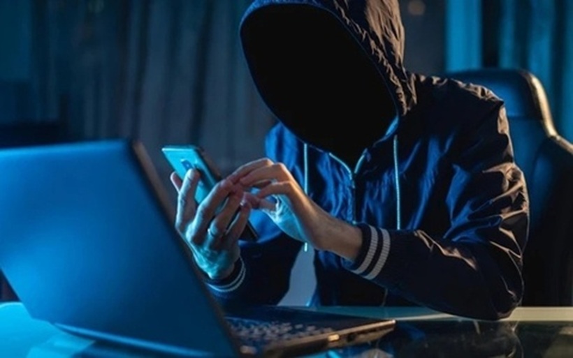 Bộ Công an đề xuất phạt tới 100 triệu đồng với hành vi mở tài khoản ngân hàng, thẻ ngân hàng, tài khoản ví điện tử... bằng thông tin định danh giả mạo. Ảnh minh họa