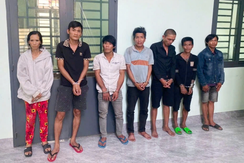 Nhóm sử dụng ma túy bị công an bắt giữ