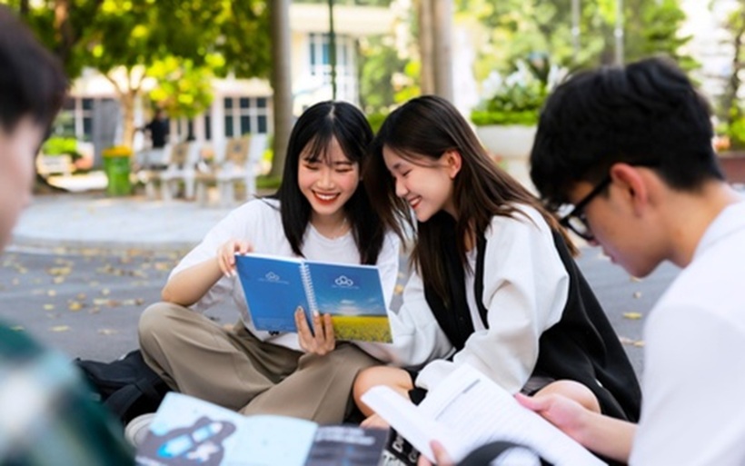 Theo quy chế tuyển sinh mới, mỗi thí sinh chỉ được đăng ký tối đa 15 nguyện vọng và phải sắp xếp theo thứ tự ưu tiên từ cao xuống thấp trên hệ thống chung. Ảnh minh họa