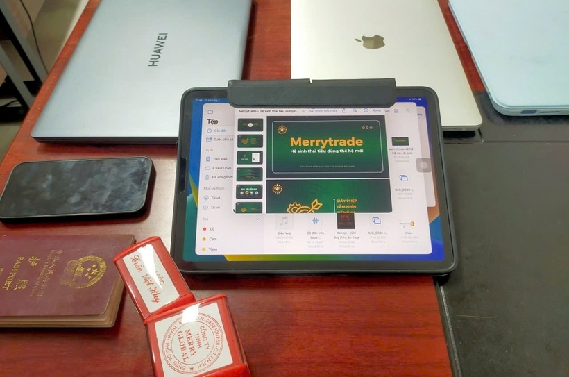 Phương tiện, tang vật liên quan đến hoạt động phạm tội của các đối tượng được thu giữ. (Ảnh: Công an tỉnh Thanh Hóa)