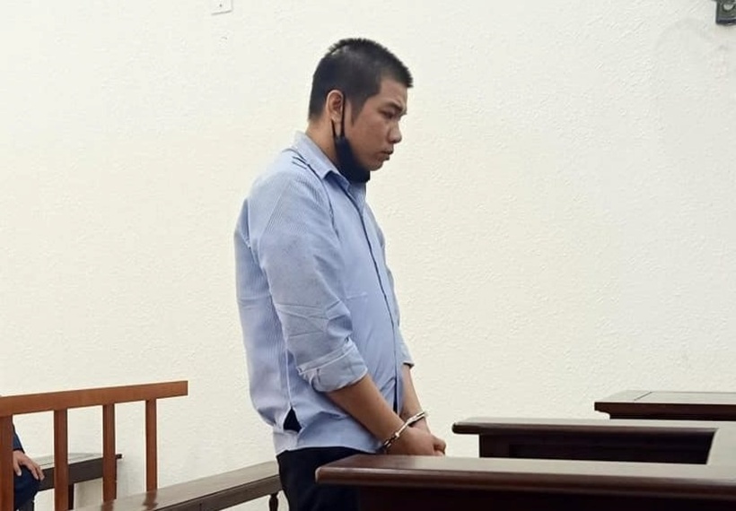 Bị cáo Đinh Hoàng Giang tại phiên toà xét xử. (Ảnh: Công lý)