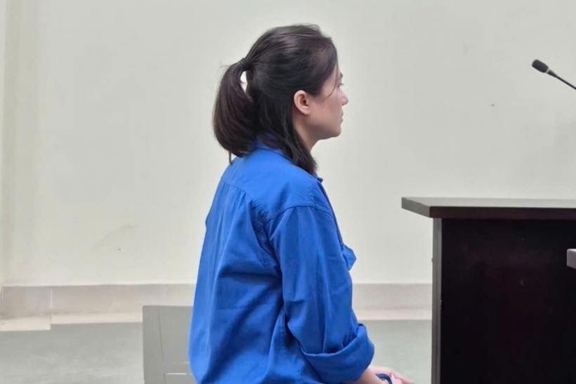 Bị cáo Vũ Thị Huyền Trang tại tòa. (Ảnh: VietnamNet)