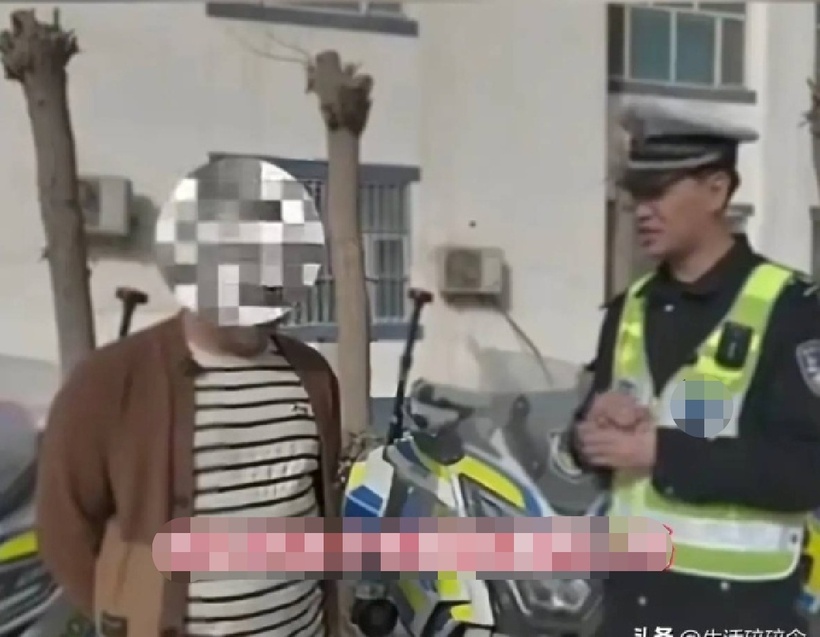 Người chồng đã bị cơ quan quản lý giao thông xử phạt hành chính. Ảnh: Sohu.