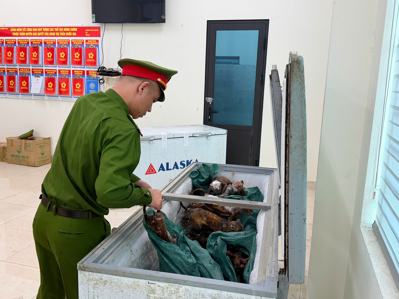 Tang vật vụ án.