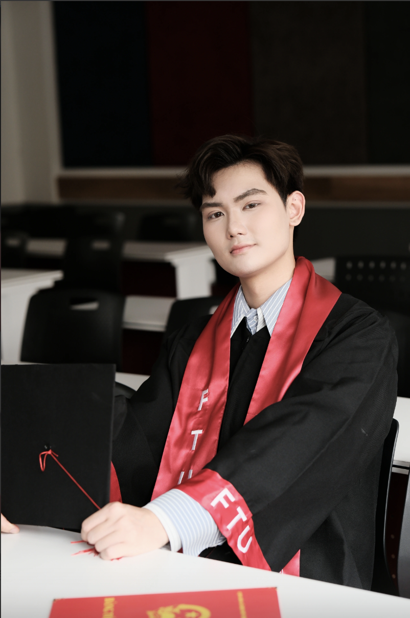 Điều mà Nguyễn Hữu Khanh trân trọng nhất chính là quá trình không ngừng nỗ lực để trở thành phiên bản tốt hơn của chính mình. Ảnh: Thanh Niên