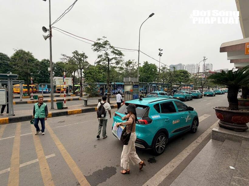 Nhu cầu đi lại tăng cao mỗi dịp nghỉ lễ: Người dân cần lưu ý gì? - 6