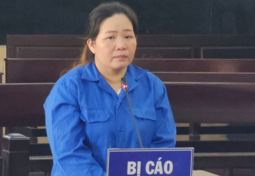 Phan Thị Kim Luyến tại tòa. (Ảnh: VnExpress)