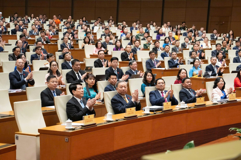 Lãnh đạo Đảng, Nhà nước tại phiên họp chiều 7/4 (Ảnh: Media Quốc hội).