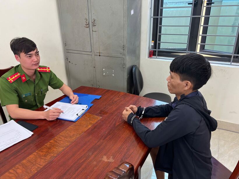 Đối tượng Hoàng Thế Anh tại cơ quan Công an