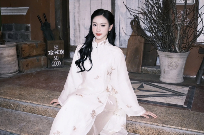 Nữ sinh vừa tập luyện trượt băng, vừa duy trì kết quả học tập tốt ở trường. Ảnh: VnExpress