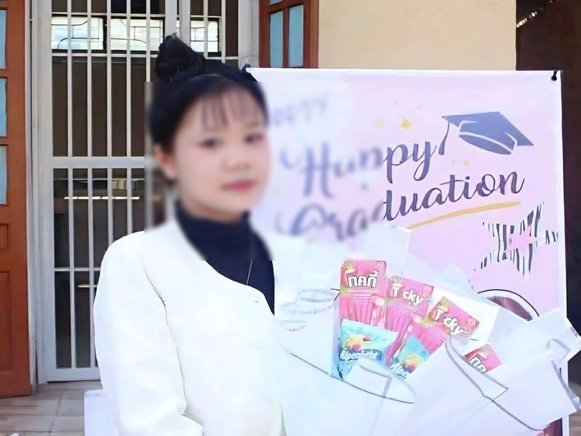 Nữ sinh Q.C. (lớp 11, Nghệ An) lao xuống biển cứu người, không may gặp nạn. Ảnh: Dân trí