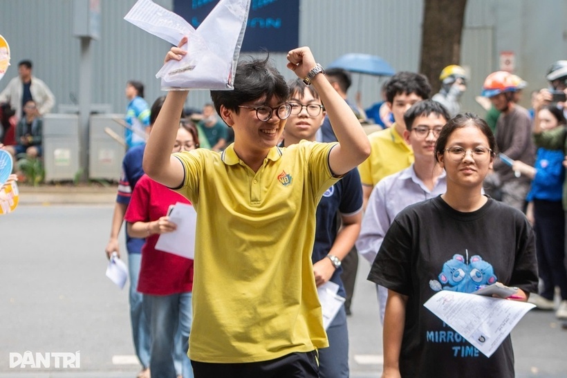 Thí sinh thi tốt nghiệp THPT tại Hà Nội. Ảnh: Dân trí