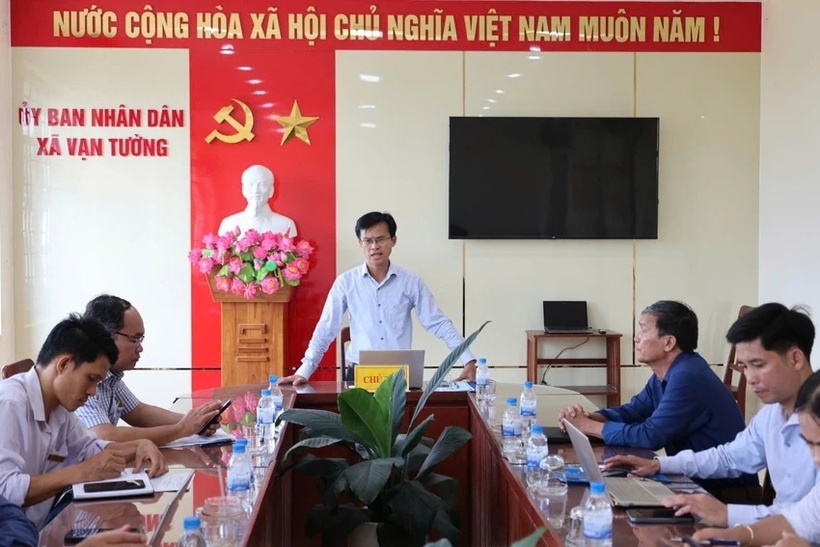 Cuộc họp làm rõ nguyên nhân, mức độ vi phạm; đồng thời kiểm soát, xử lý thông tin sai lệch trên không gian mạng. Ảnh: PLO