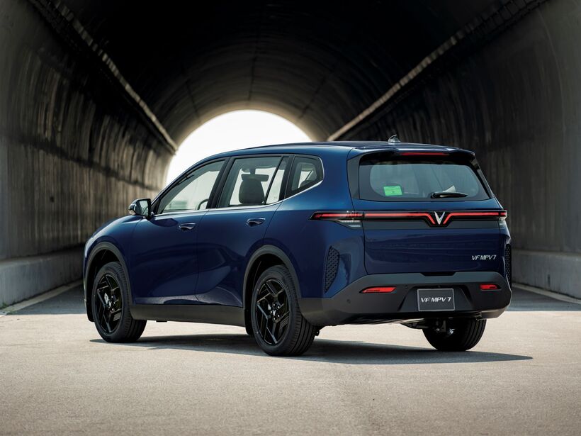 Giải mã sức hút của VinFast VF MPV 7: “Cân đẹp” cả gia đình 3 thế hệ, kinh tế ăn đứt xe xăng - 3