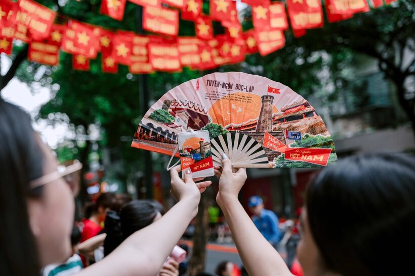 Với ban lãnh đạo SHB, một tổ chức vững mạnh là tổ chức biết tự tôn dân tộc. Ảnh: SHB