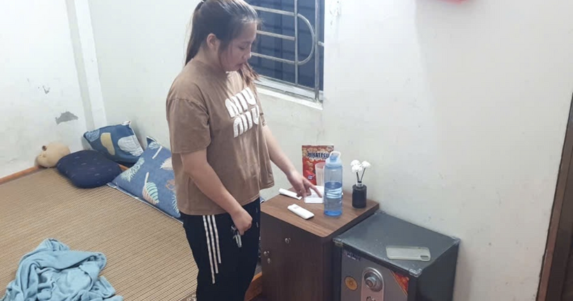 Nơi đối tượng cất giấu vàng và tiền.