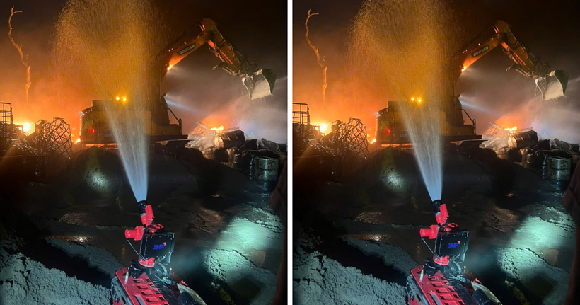 Robot chữa cháy của lực lượng Cảnh sát PCCC&CNCH thực hiện nhiệm vụ.